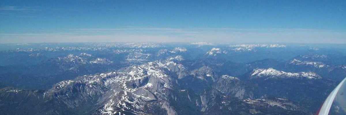 Flugwegposition um 11:06:53: Aufgenommen in der Nähe von Gemeinde St. Martin am Tennengebirge, Österreich in 2662 Meter